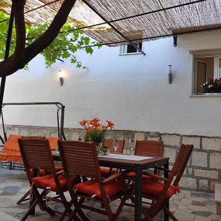 Holiday House Nono Sumartin Exterior foto