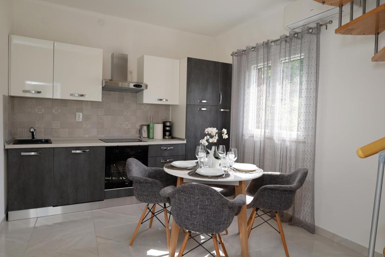 Holiday House Nono Sumartin Exterior foto